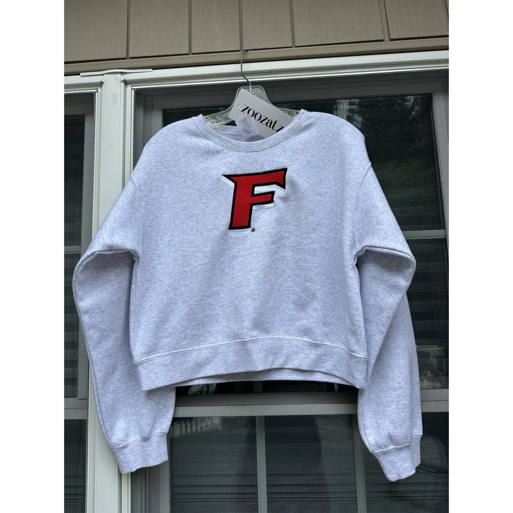 ZOOZATZ Fairfield Stags Cropped Sweatshirt Women's Medium New